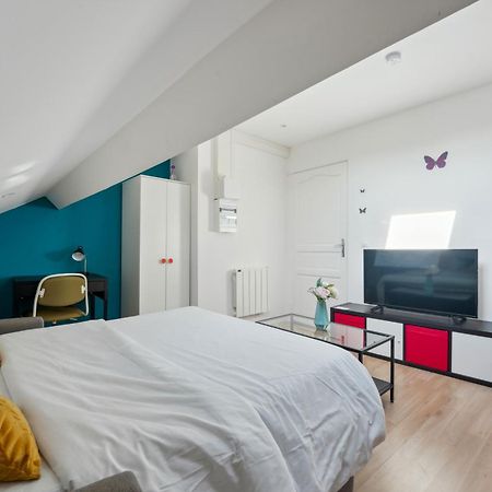Budget Appart Avec Parking Au Centre-Ville Charleville-Mézières Extérieur photo