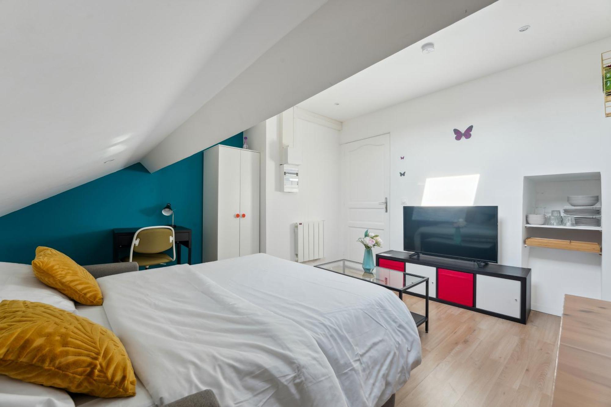 Budget Appart Avec Parking Au Centre-Ville Charleville-Mézières Extérieur photo